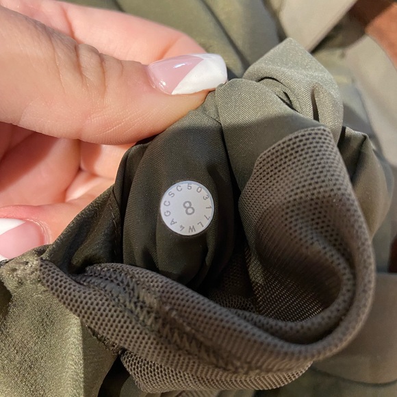 Lululemon reversible olive jacket - Picture 9 of 9